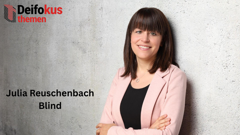 Julia Reuschenbach Blind